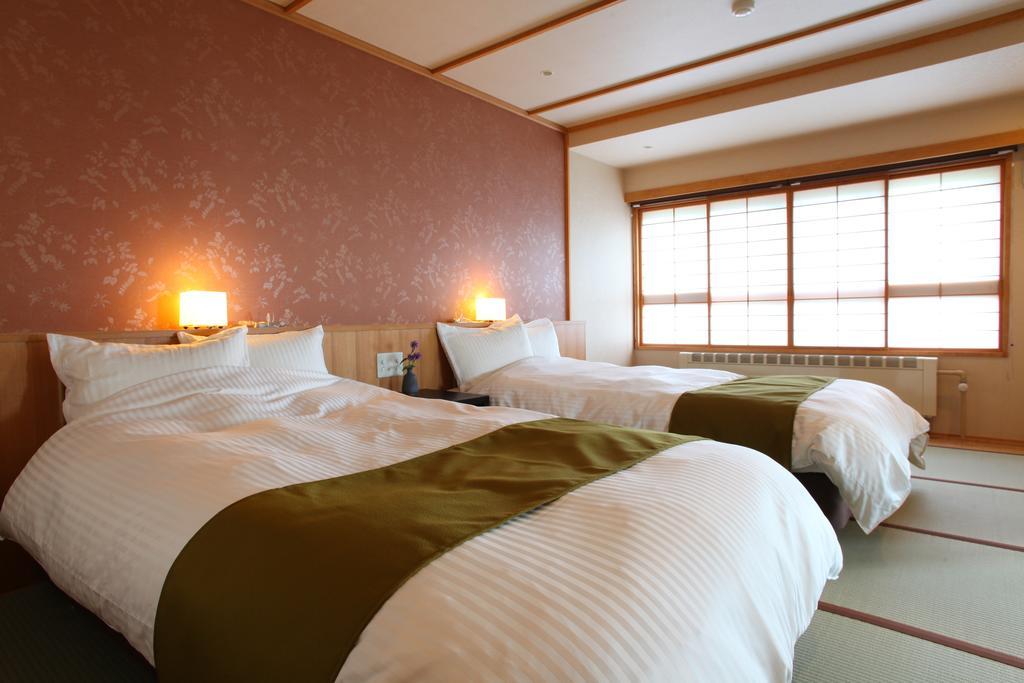 Hotel Higashidate Yamanouchi  Bagian luar foto